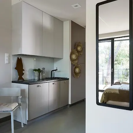 Deck 4* יוראטה